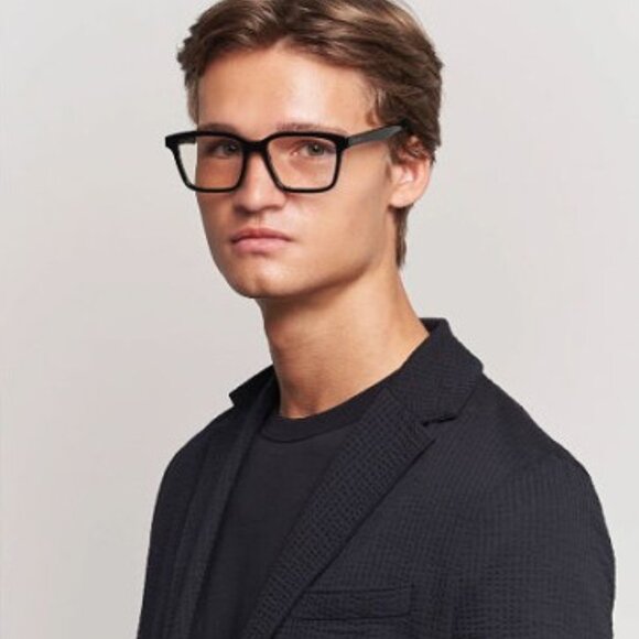 Gucci GG0964S 001 Sunglasses Black Square Frame, Photochromic Lenses - Picture 3 of 12